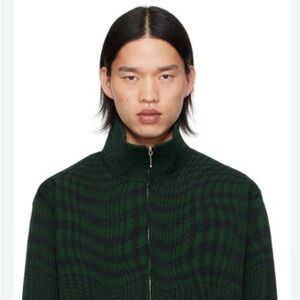 Burberry Men's Zip-Up Light Weight Jacket in Green and Navy Blue